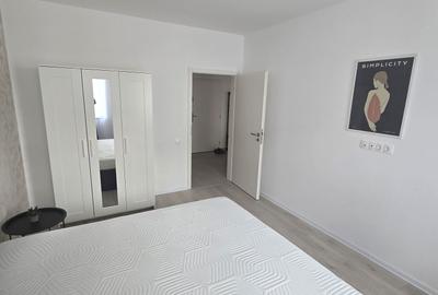 Apartament cu 2 camere decomandat în Tractorul - 8