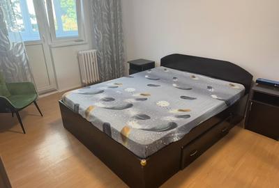 Apartament cu 3 camere semidecomandat în Titan - 4