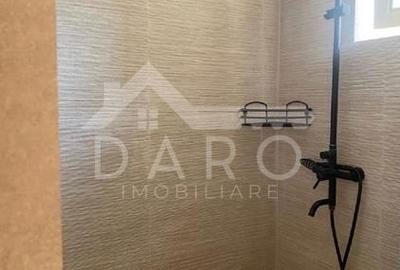 Casă cu 5 camere cu Teren 325 Mp în 7 Noiembrie