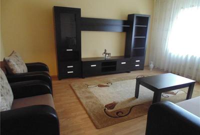Apartament cu 3 camere decomandat în Vitan - 2