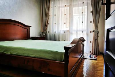 Apartament cu 4 camere decomandat în Central - 8