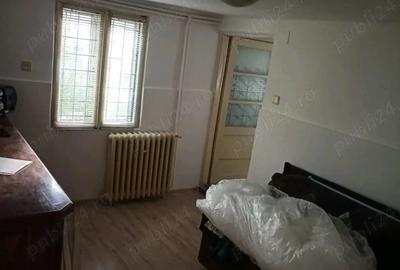 Casă cu 2 camere cu Teren 2598 Mp în Fieni - 4