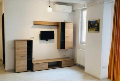 Inchiriez garsoniera Militari Residence LUX - 4