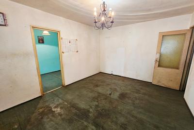 Apartament 2 camere de vânzare în Ploiești, zona Baraolt – Etaj 1 - 2
