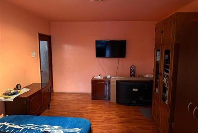 Apartament 2 camere, parter, balcon, CT - 1 Mai - Pelendava - 2