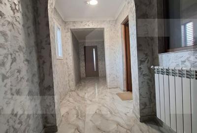 Casă cu 4 camere cu Teren 370.44 Mp în Central - 3