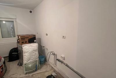 Apartament cu 4 camere nedecomandat în Central - 1