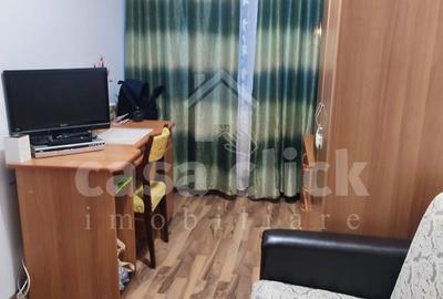 Apartament cu 3 camere semidecomandat, mobilat în Micro 19 - 2