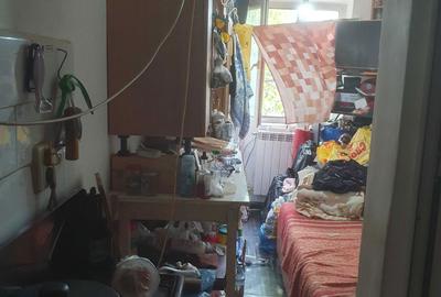 Garsonieră decomandată în Central - 1