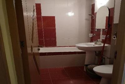 Garsonieră decomandată în Buziașului