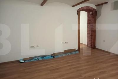 Apartament cu 8 camere nedecomandat în Iosefin - 9
