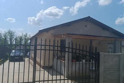 Casă cu Teren 720 Mp în Popești