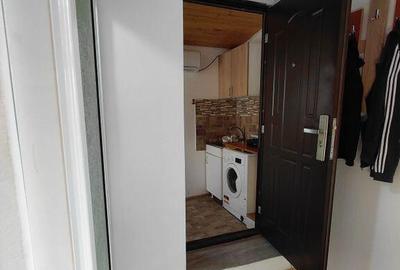 Apartament 1 camera la curte ,str. Traian - 5