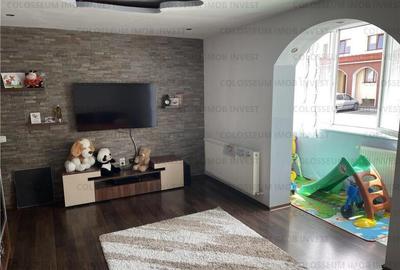 Apartament 2 camere, decomandat - zona Tractorul. - 3