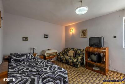 Casă cu 3 camere în Băltița - 2