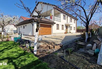 Casă cu 7 camere cu Teren 960 Mp în Câmpineanca - 16