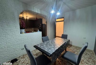 Casă cu 4 camere cu Teren 2000 Mp în Tomești - 5