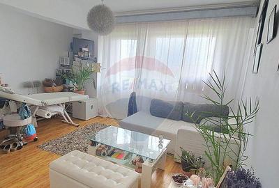 Apartament cu 2 camere de vanzare in zona Crisan - 1