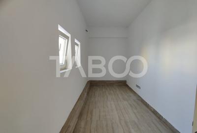 Spatiu comercial cu vitrina pe 3 niveluri cu suprafata utila de 915mp - 8