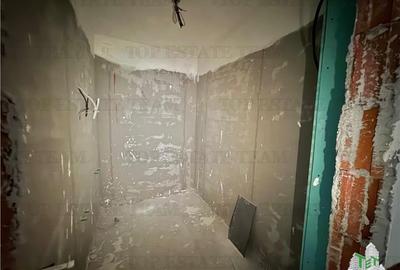 Oferta speciala / Apartament cu 2 de vanzare pe Bld. Metalurgiei / Kaufland - 12