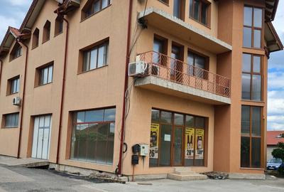 Spațiu comercial, de 200 mp, în Bulgaria - 1