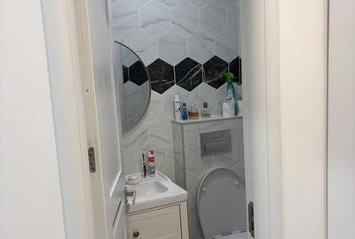 Apartament cu 3 camere decomandat în Central - 2