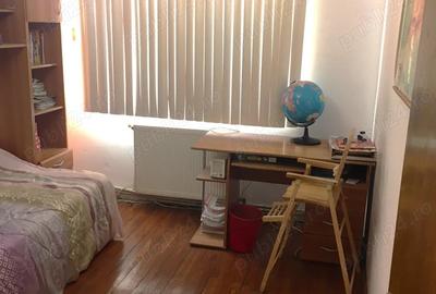 Apartament 3 cam. decomandat, Farfuria, et.1, Bloc ITA, 70mp, liber, constructie 1985 - 6