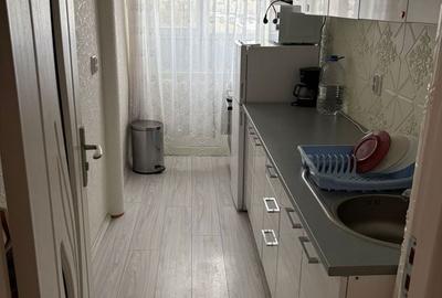 Apartament cu 3 camere decomandat în Drumul Taberei - 3