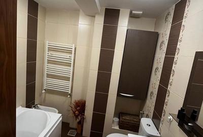 Apartament cu 3 camere decomandat în Central - 4
