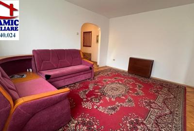 Apartament cu 3 camere semidecomandat în Central - 3