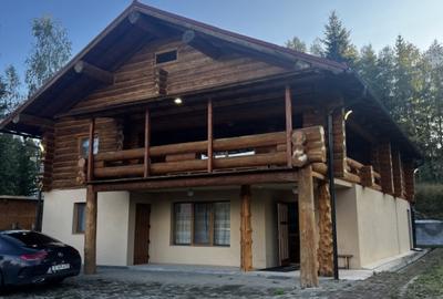 Cabana din Busteni, 320 mp utili, 1500 mp de teren, zona Belis