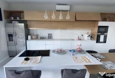 Casă cu 7 camere cu Teren 1507 Mp în Central - 10