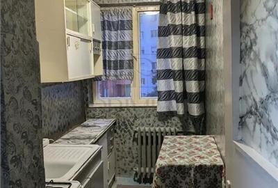 Apartament cu 3 camere semidecomandat, mobilat în Șagului - 4