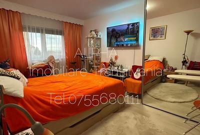 Apartament cu 3 camere decomandat în Central - 2