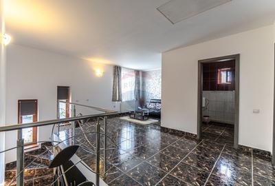 Casa / Vila de vanzare in Colonia BOD - 15