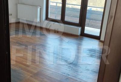 Apartament cu 3 camere decomandat în Andrei Mureșanu - 4