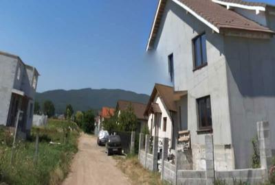 Teren de 500 mp, în Micești - 1
