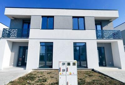 Casă cu 5 camere cu Teren 220 Mp în Mehala - 11