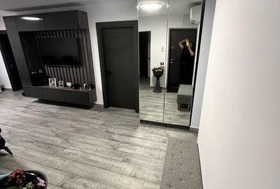 Apartament cu 4 camere în Central - 1