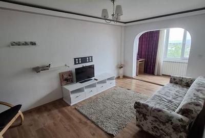 Apartament cu 3 camere decomandat în Central - 8