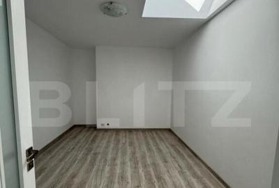 Apartament 3 camere, 100mp, situat pe 2 niveluri, zona Radau - 7