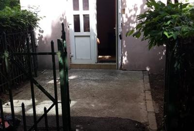 Agentie, ofer spre inchiriere mic spatiu zona Orizont 3000-Piata Astra - 1