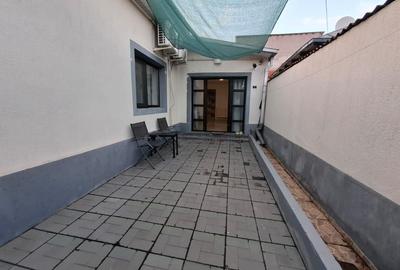 Casă individuală cu 3 camere cu Canalizare în Faleza Nord - 12