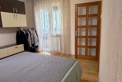 Apartament cu 3 camere decomandat în George Enescu - 5