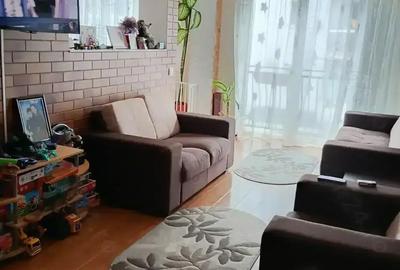 Apartament cu 3 camere în Gherla - 2