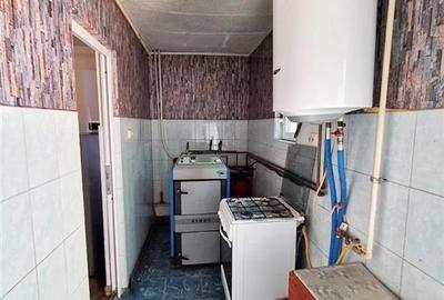 Casă cu 2 camere cu Teren 358 Mp în Episcopia Bihorului - 12
