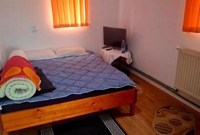 Casă cu 4 camere în Tăureni - 2