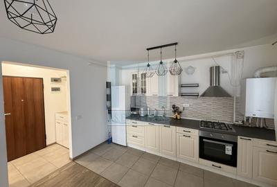 Apartament cu 2 camere decomandat, mobilat în Tractorul - 5