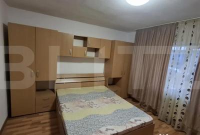 Apartament cu 3 camere decomandat în Micro 3 - 4