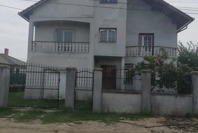 Casa de vanzare in TURDA ,Jud.CLUJ. Cartier Primaverii str,Ocatvian Goga Nr16. - 10